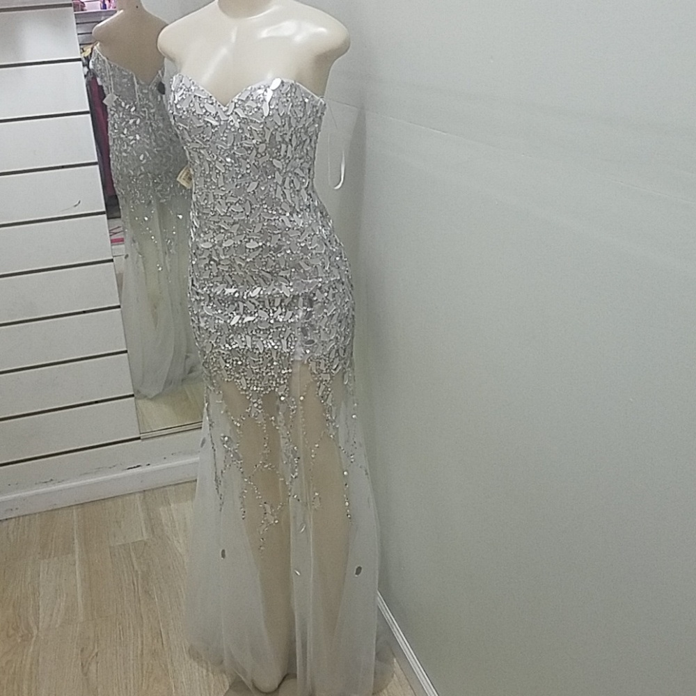 Long dress